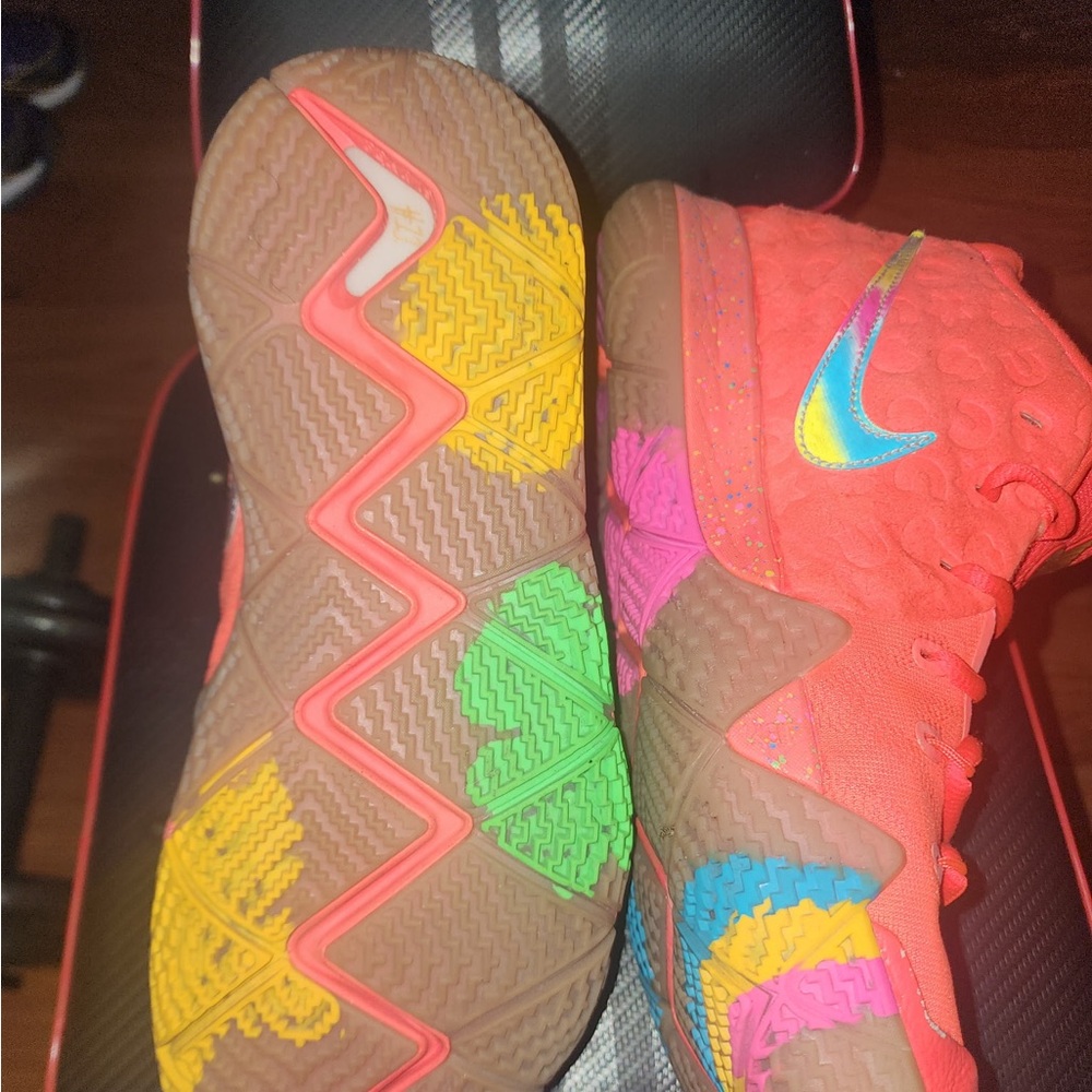 2018 KYRIE 4 Lucky Charms sz 11